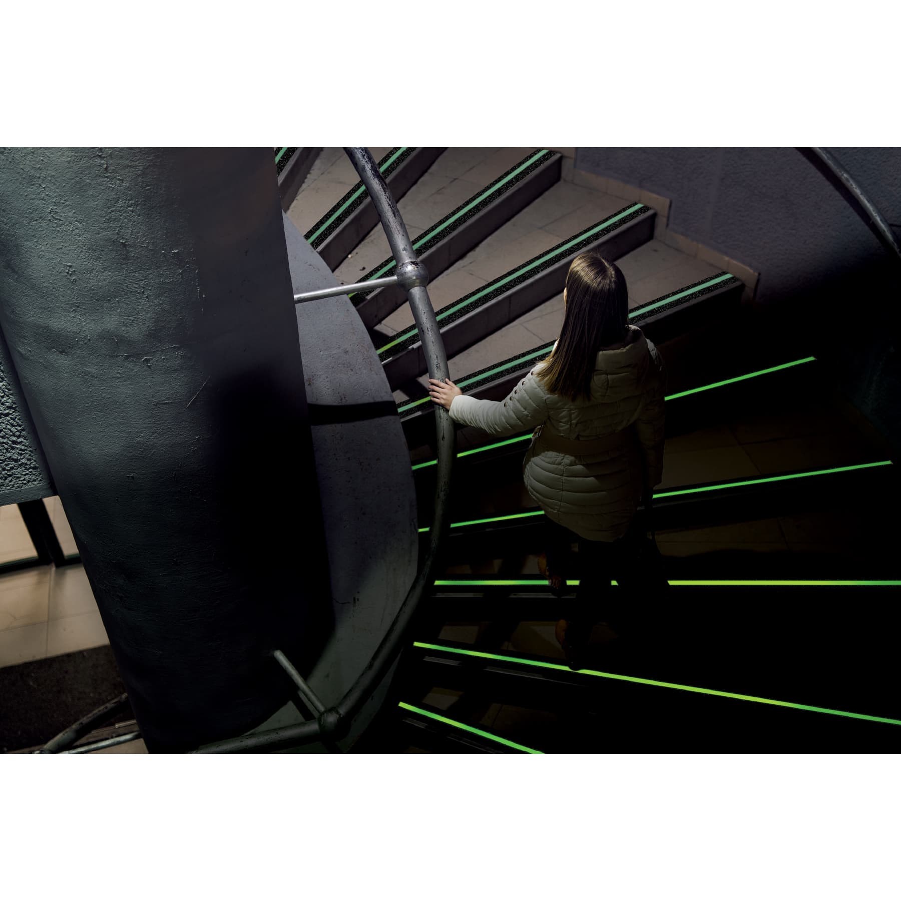 Rollo de 18 m cinta antiderrapante fotolumini. 50 mm con abrasivo - 101451