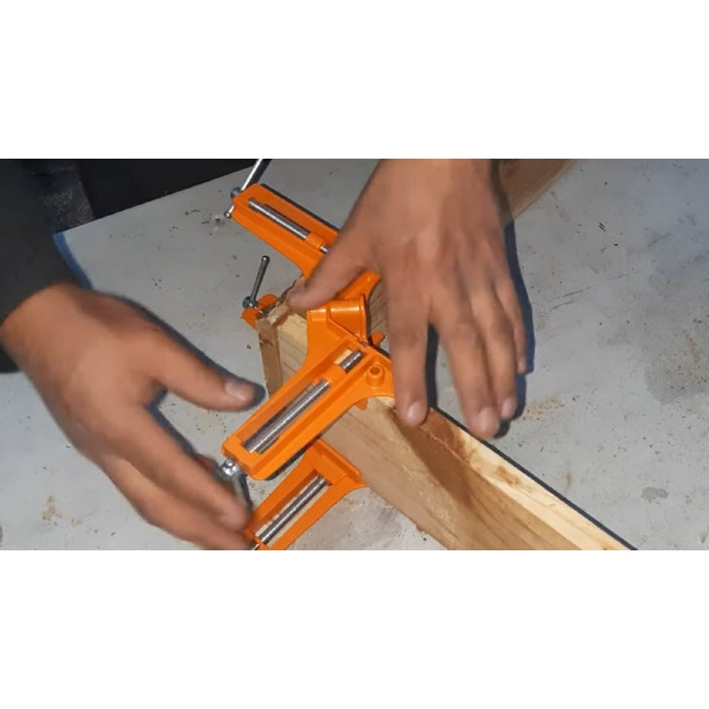 Prensa Esquinera De 3  Cuerpo De Aluminio Truper