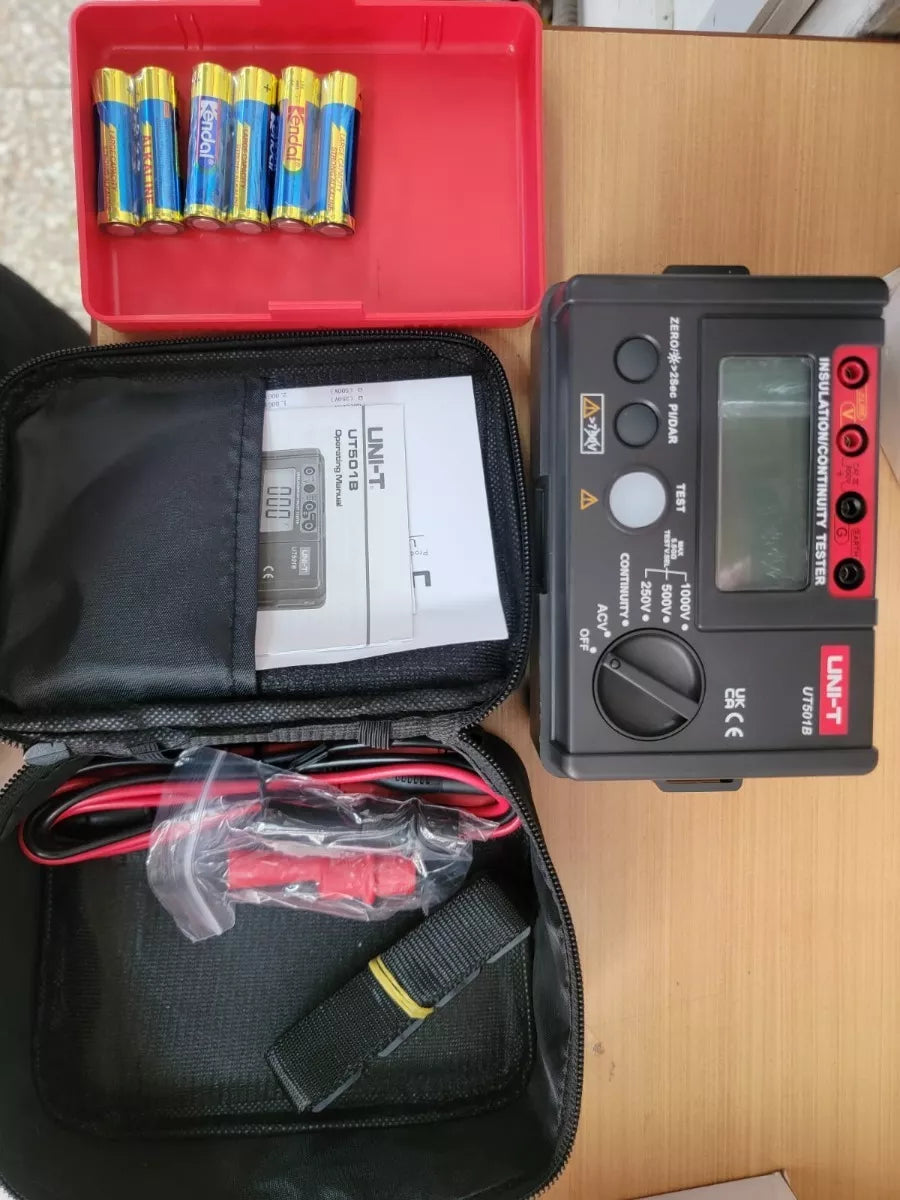 Megometro UNIT UT-501B